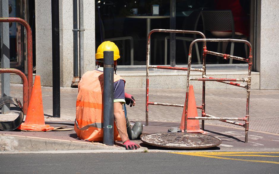 comment déboucher un wc Paris 12
